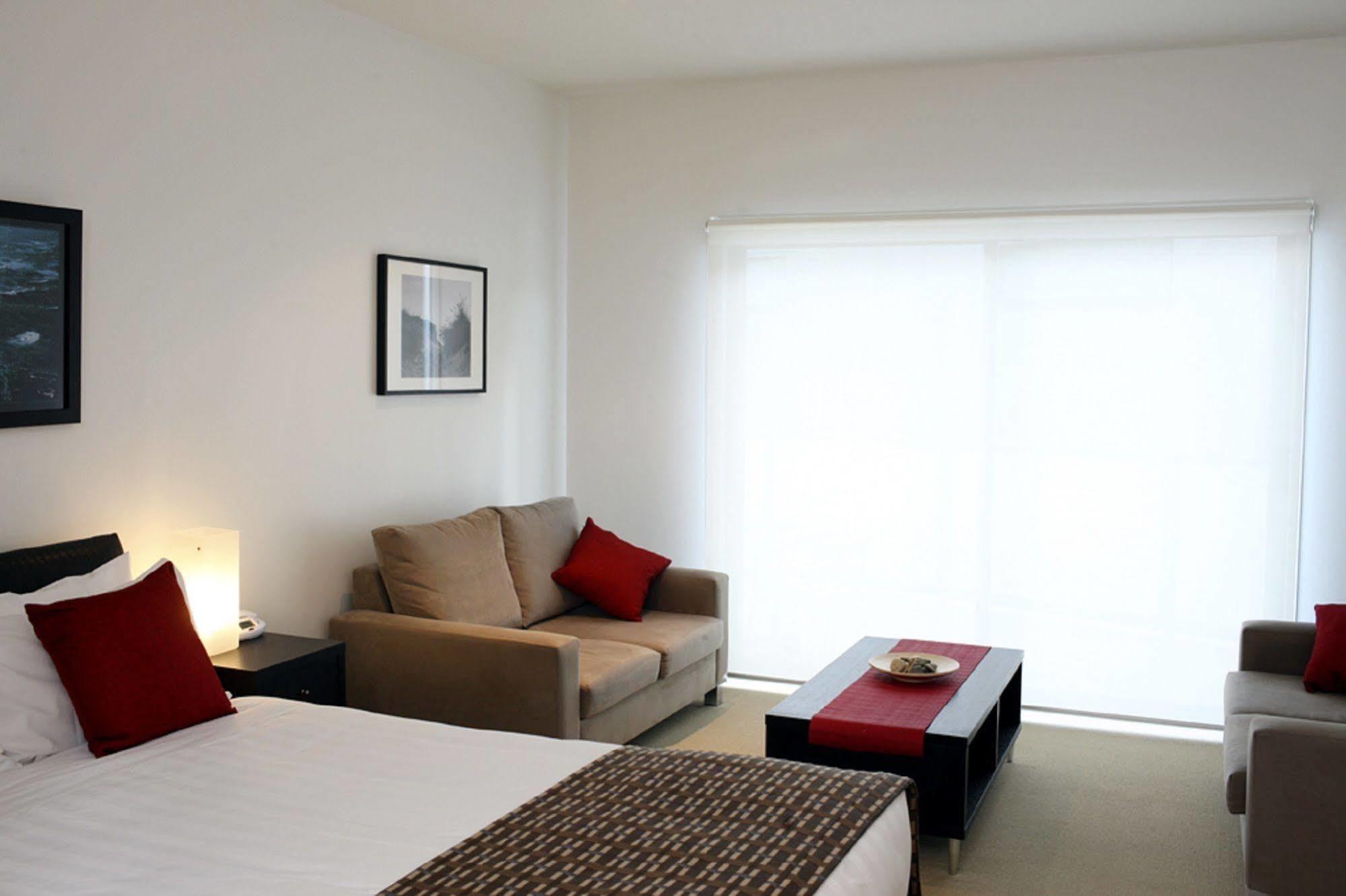 The Waves Apartments Cowes Zewnętrze zdjęcie